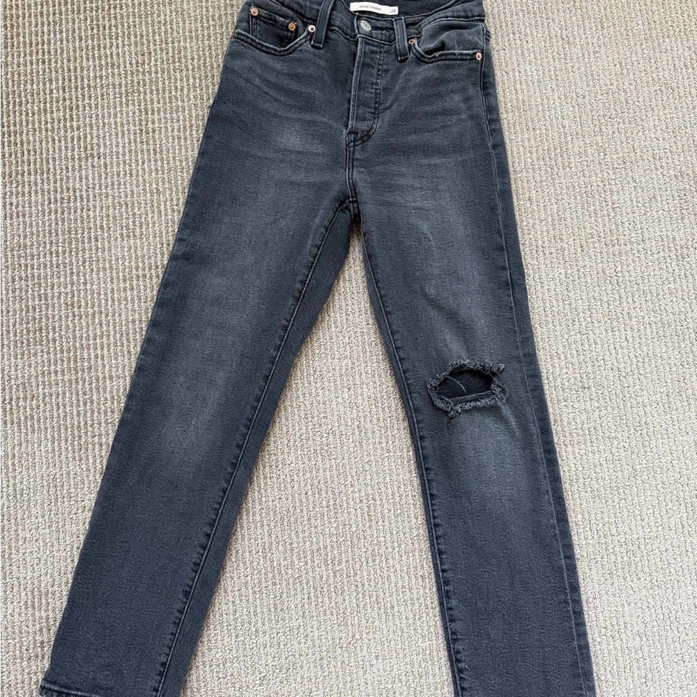 Levi's Black Skinny Distressed Jeans